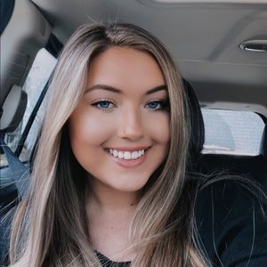 Meet your Posher, Tori